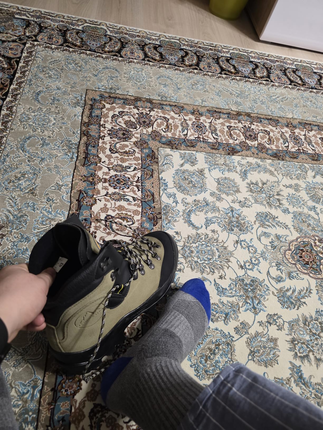 Lowa Men's Makalu Leather Boots for Hiking, Backpacking, Mountaineering, & Outdoor Work customer photo 1