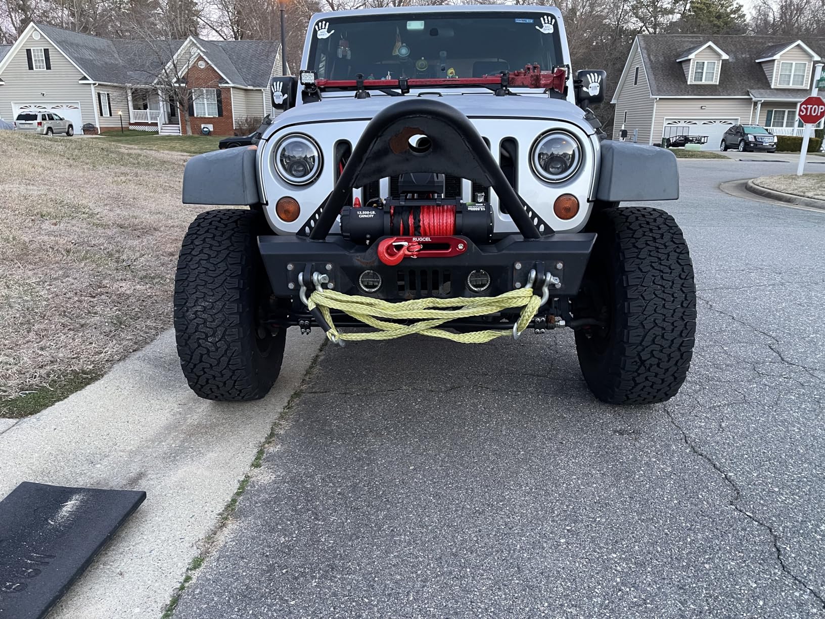 RUGCEL WINCH 13500lb Waterproof Electric Truck Winch 12V Synthetic Rope Winch with Hawse Fairlead, Wired Handle and 2 Wireless Remote, for Trailer and Wrangler in Car Lift customer photo 2