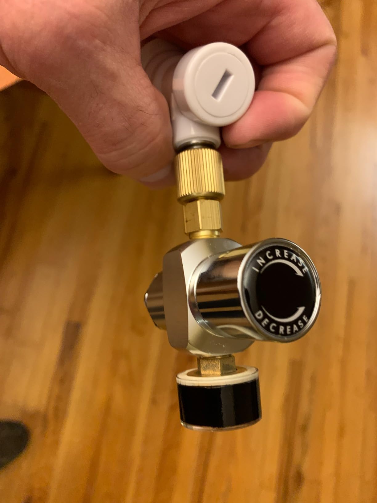 FERRODAY 0-60 PSI Mini Keg Regulator CO2 Charger Portable Beer Keg Regulator with Ball Lock customer photo 1
