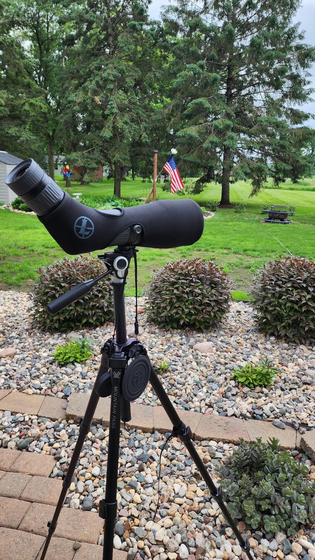 Vortex Optics Mountain Pass Tripod Kit - 2-Way Pan Head, 22 lb Max Load, Arca-Swiss Head Mount customer photo 1