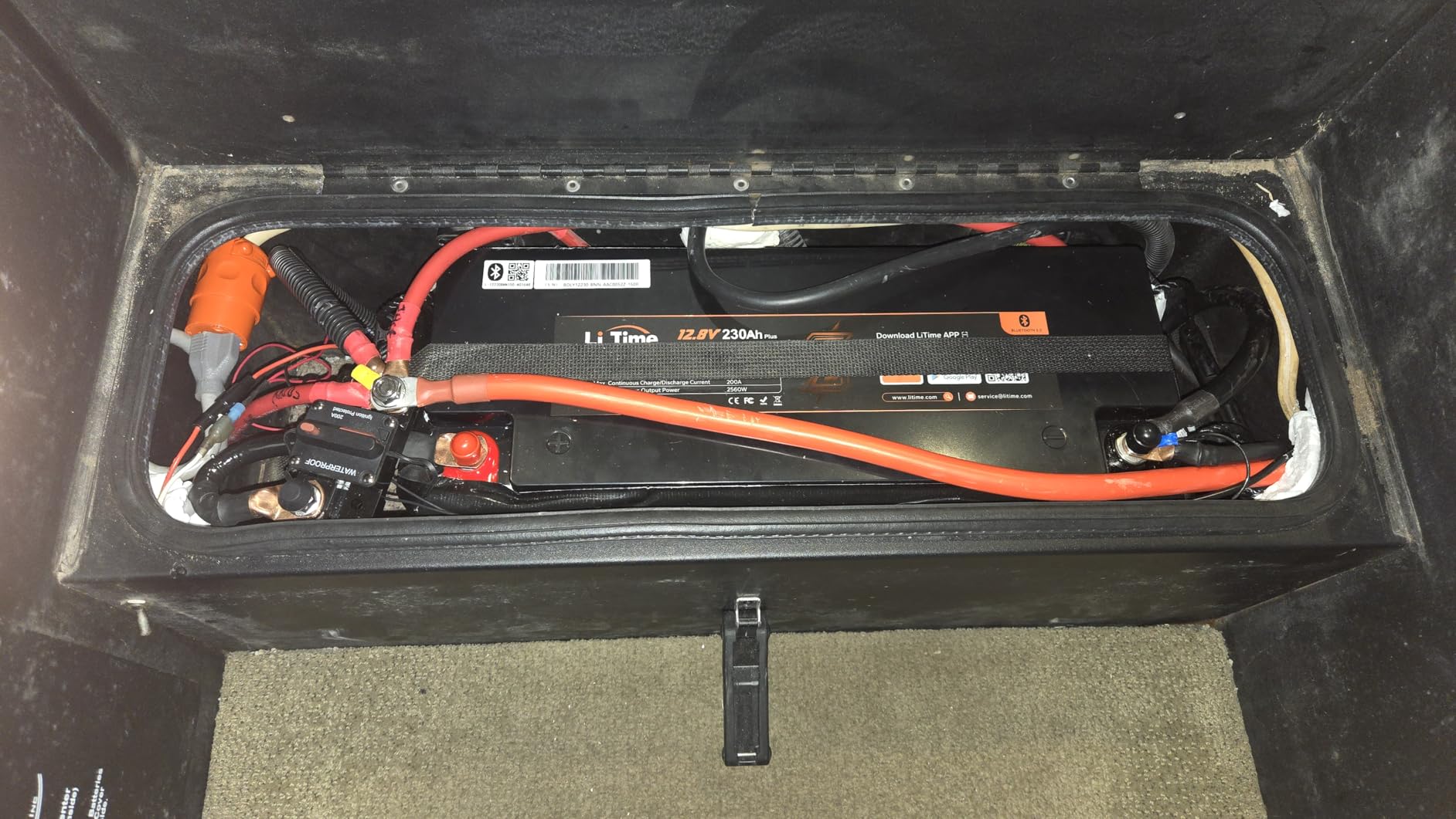 Litime 12V 200Ah Lithium Battery, LiFePO4 Battery with 100A BMS, Max. 15000 Deep Cycles, Backup Power for RV, Travel Trailer, Marine customer photo 1