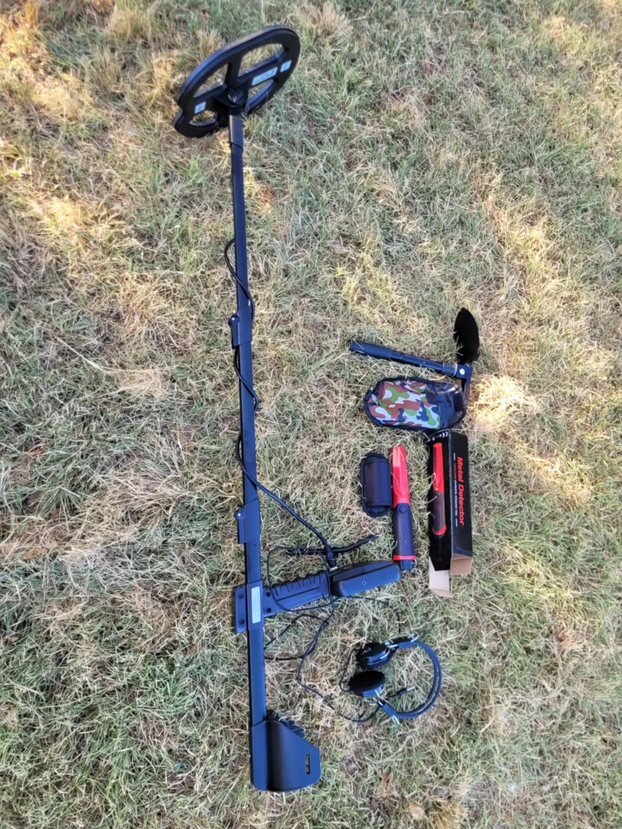 PRO-Z60 Metal Detector for Adults with Pin Pointer, 16