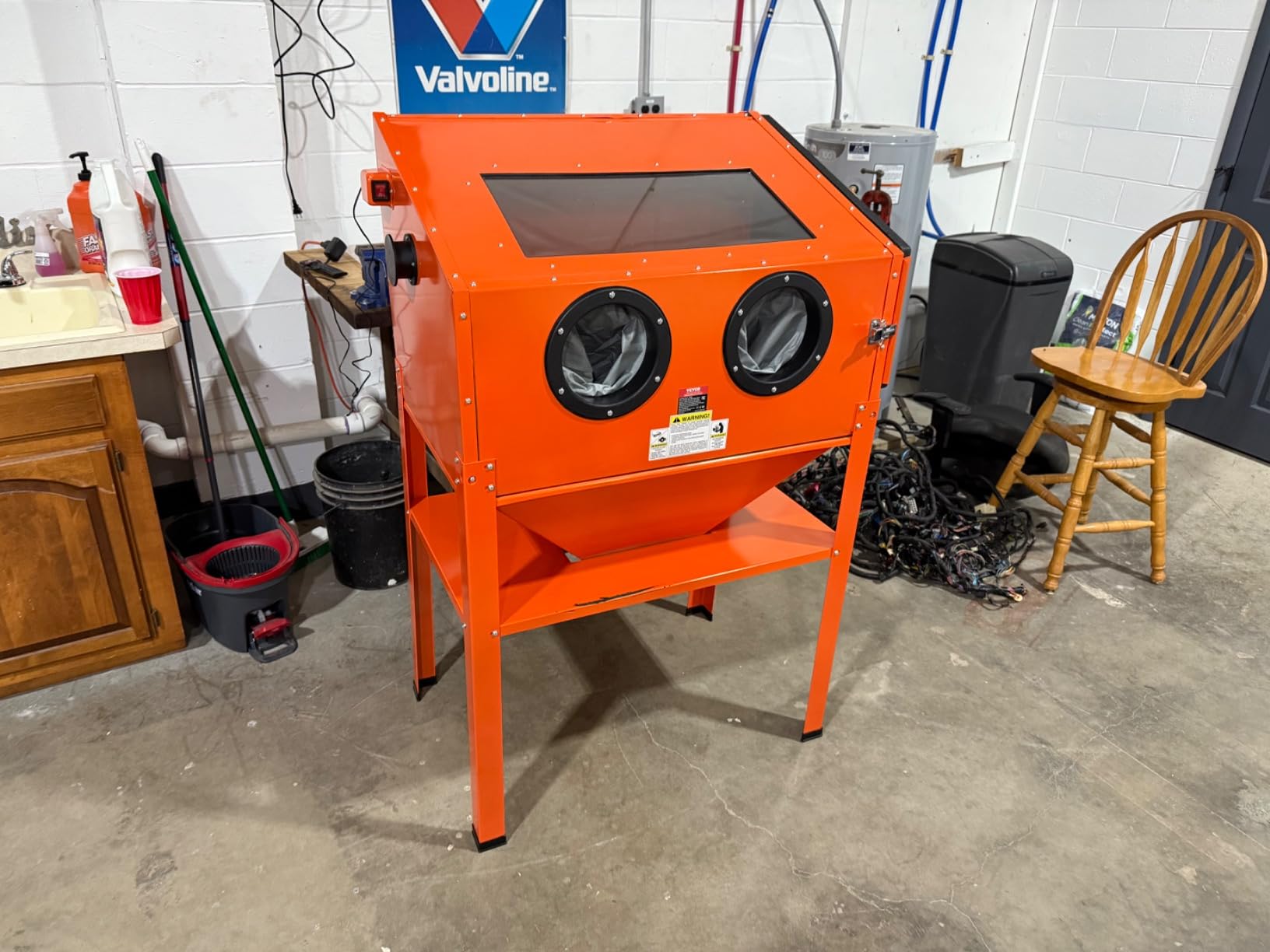 60 Gallon Sandblasting Cabinet, 40-120PSI Sand Blasting Cabinet with Stand, Heavy Duty Steel Sand Blaster with Blasting Gun & 4 Ceramic Nozzles for Paint, Stain, Rust Removal customer photo 2