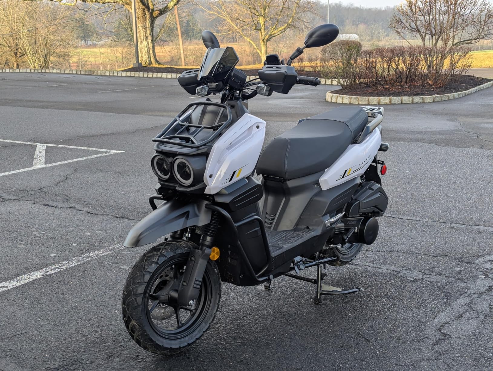 HHH Tank 150 Moped Gas 150cc Scooter 150cc Motorcycle Fully Automatic Adult Bike Street Motorcycle with 12 inch Aluminum Wheels (White) customer photo 1