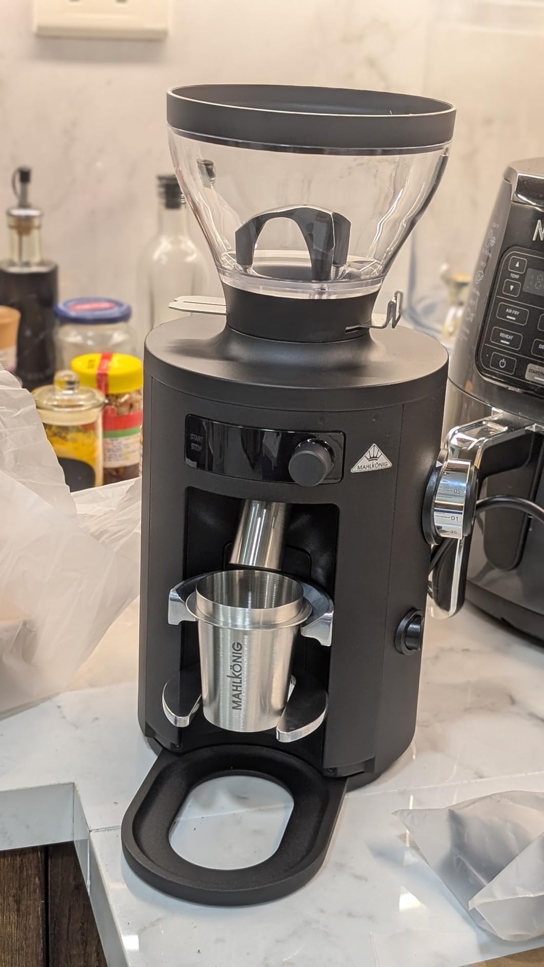 Mahlkonig X54 Allround Electric Coffee Grinder, Coffee Bean Grinder, Burr Coffee Grinder, Stepless Adjustment for Precise Grinds, 250gm (Chrome) customer photo 1