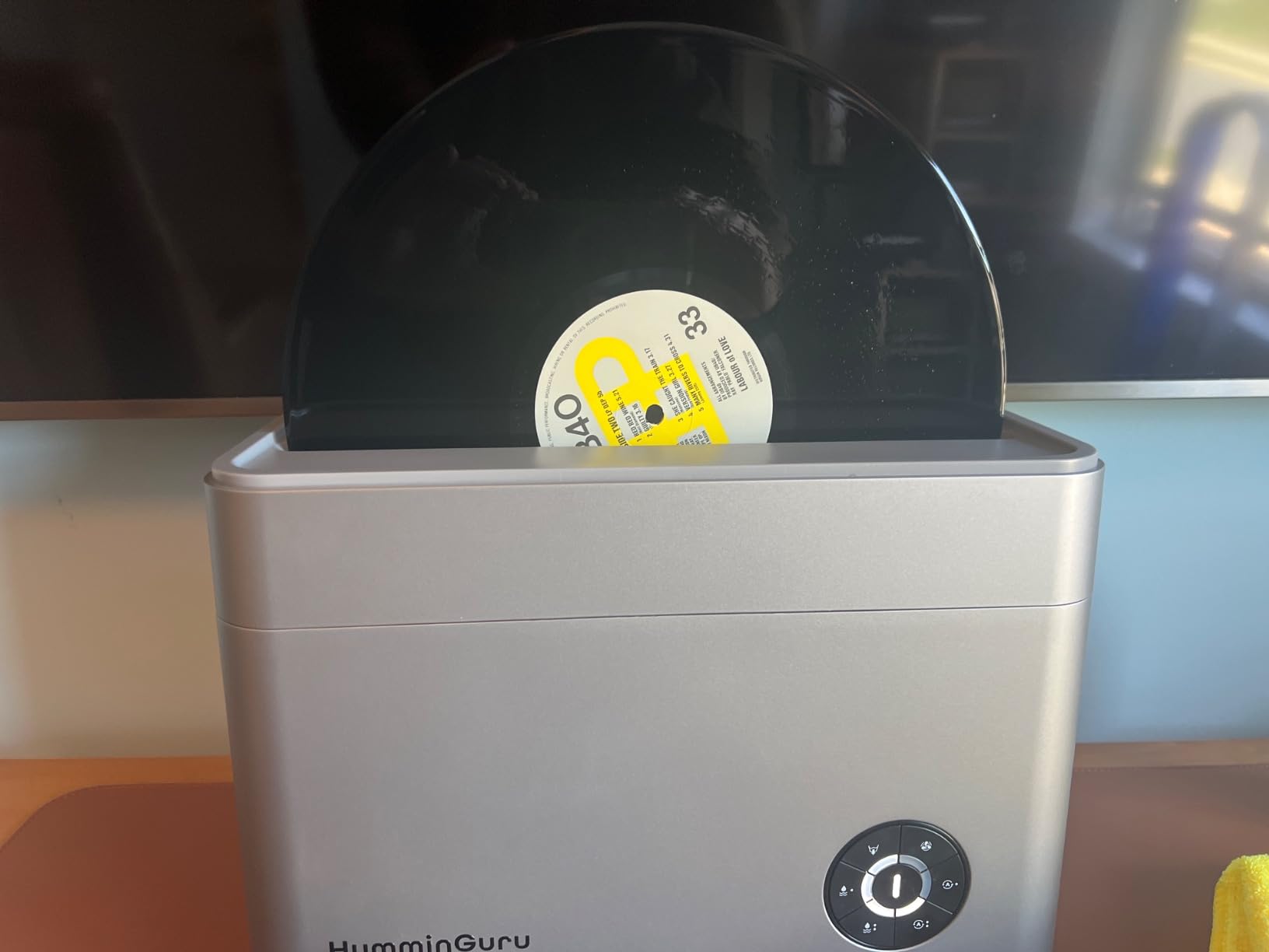 HumminGuru Ultrasonic Vinyl Record Cleaner - 40kHz Ultrasonic Vinyl Record Cleaning Machine with Auto Drying, Vinyl Record Cleaner Kit with Filters, 1Y Warranty (NOVA White Sand, 7/10/12 Inch) customer photo 1