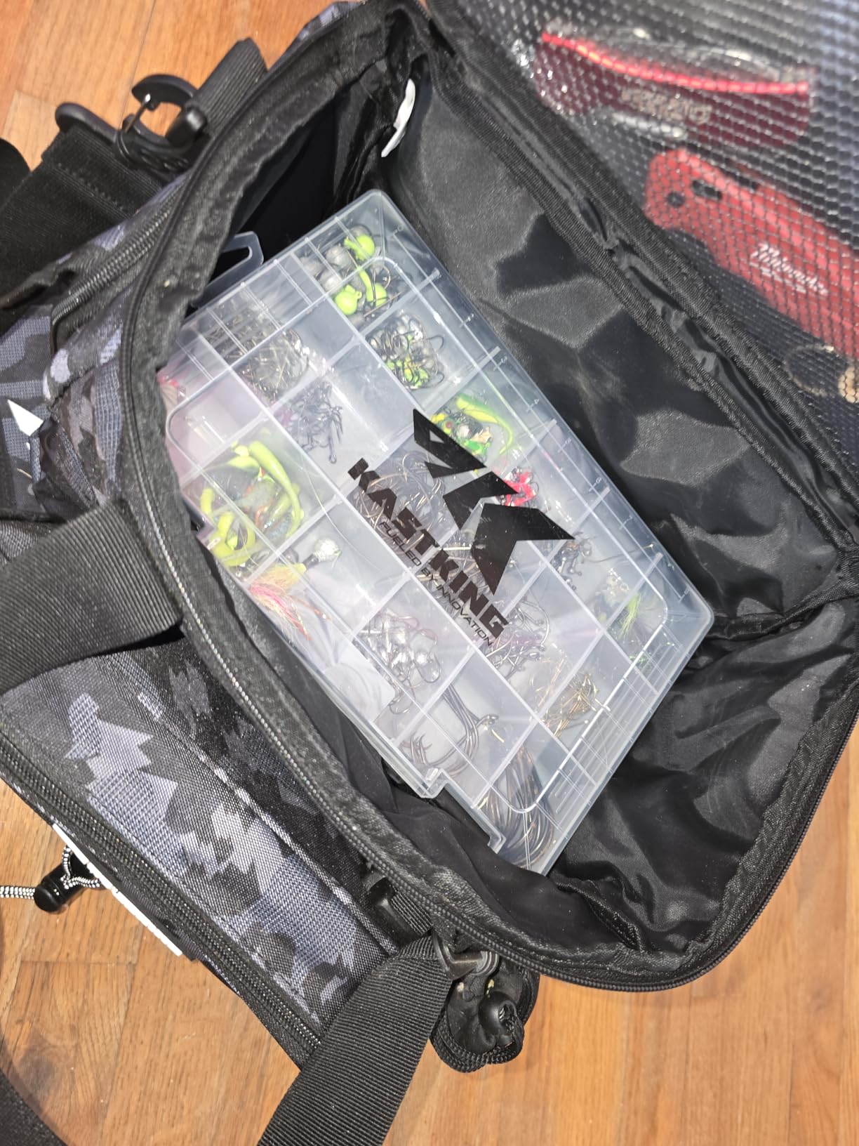KastKing BaitSpace Fishing Tackle Bag With 4 Tackle Boxes & Removable Bait Binder, Water-Resistant Tackle Storage customer photo 1
