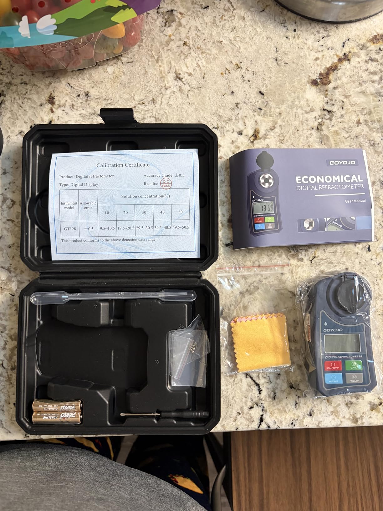 Digital Brix Refractometer GOYOJO Brix Meter Lab Refractometer +/-0.5 Brix/1C Accuracy, 0-55% Range with ATC for Fruits Juices, Beer, Wine, Coffee & Liquid Sugar Content Test customer photo 2