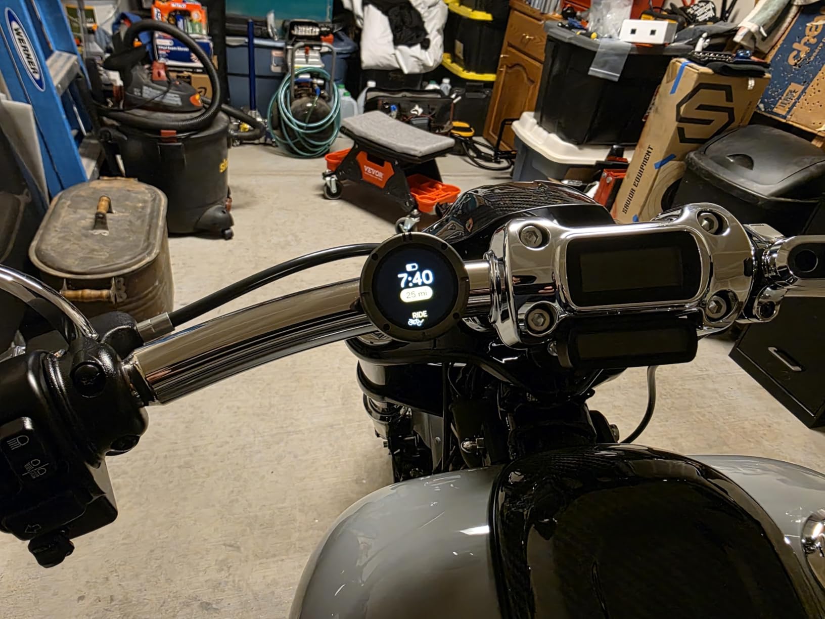 Beeline Moto II - Next Gen Motorcycle GPS Tracker | Compact Design, Waterproof Build, Simple Display & 14-Hour Battery | Glove Friendly Motorcycle Sat Nav Perfect for Adventure & Daily Commutes (Black) customer photo 2