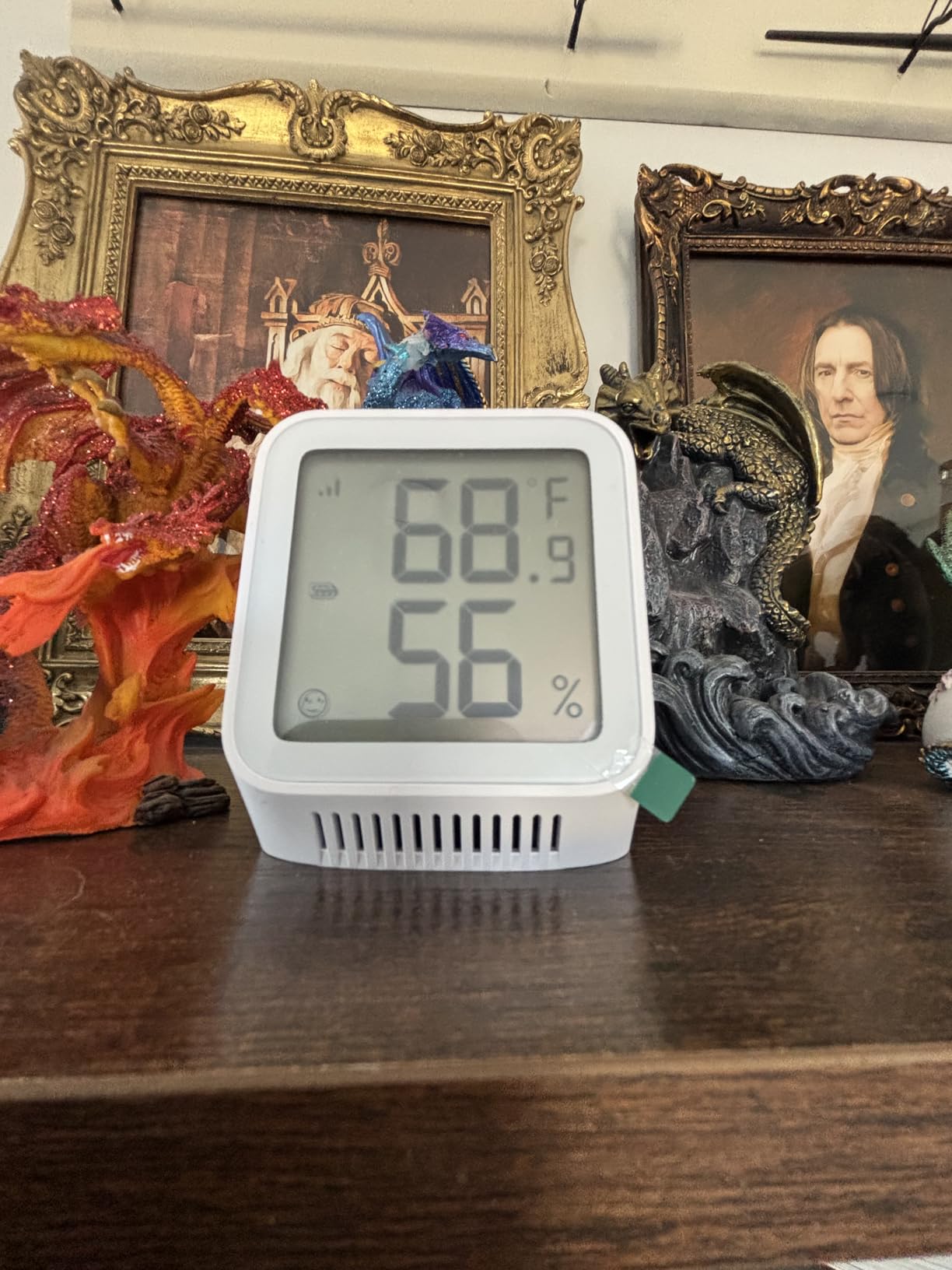 X-Sense WiFi Thermometer Indoor Hygrometer, Digital Temperature Sensor with App Notification Alerts, Temperature Humidity Meter for Room, Data Storage Export at No Charge, 3 Sensors & 1 Base Station customer photo 1