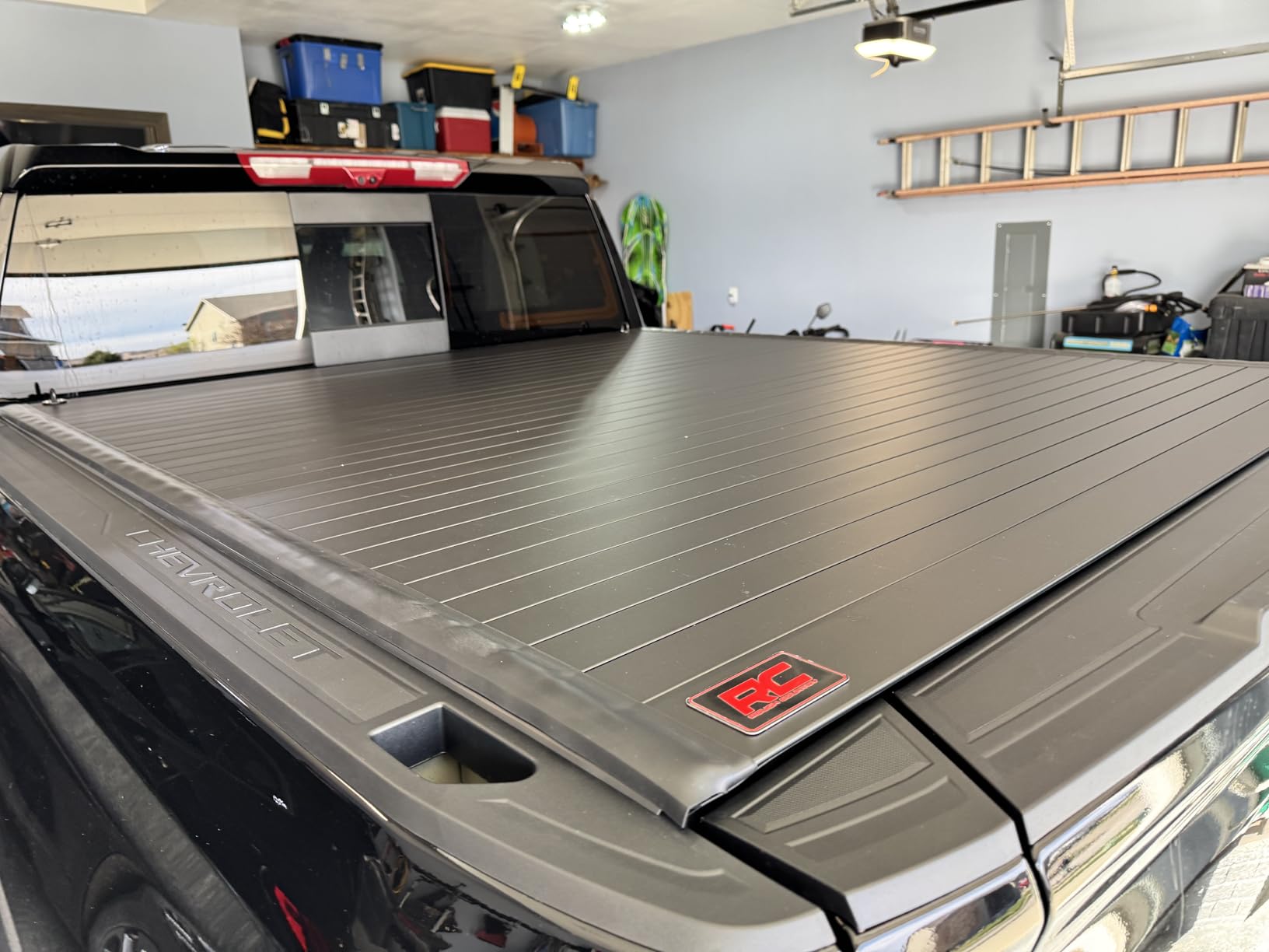 Rough Country Hard Roll Up Tonneau Cover for Chevy Silverado & GMC Sierra 1500 (2019-2026) - Aluminum Slat, No-Drill Install, Fits 5'10 Bed Short Bed customer photo 1