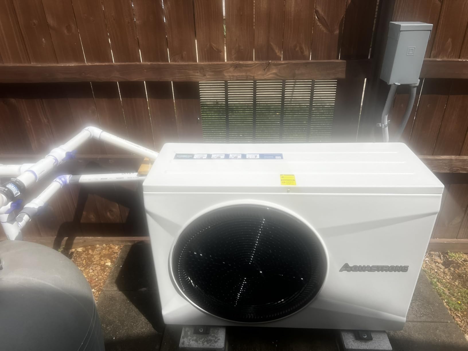 AQUASTRONG Inverter Swimming Pool Heat Pump, Pool Heater for Above Ground and Inground Pool Heating Smart WiFi Control and Cooling Pool Heater Pools Up to 9000 Gallons customer photo 1