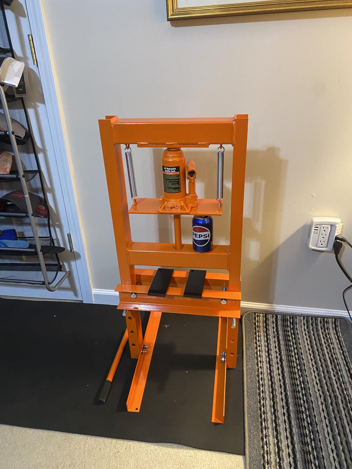 VEVOR Hydraulic Shop Press, 10 T H-Frame Shop Press with Press Plate & H-Shaped Base, Stable Garage Floor Adjustable Hydraulic Press with Relief Valve, Fit for Bending, Straightening & Stamping customer photo 1