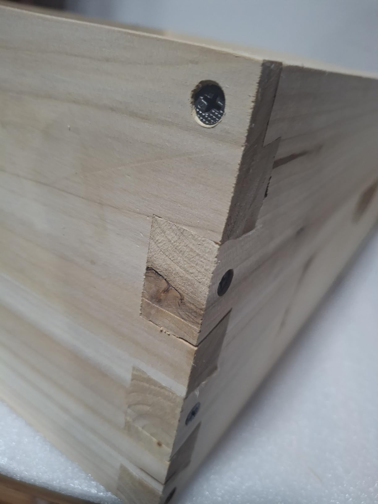 BeeCastle 10 Frame Medium Super Bee Hive Box, Langstroth Honey Bee Hive Include Beehive Frames and Waxed Foundations (Unassembled) customer photo 2
