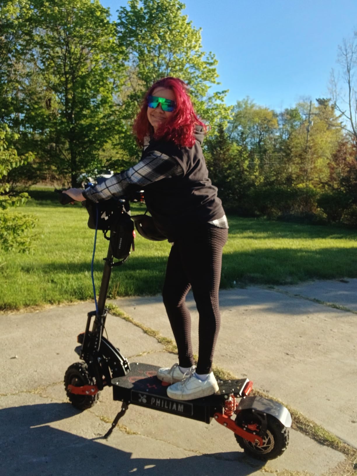 Adult Electric Scooter High Speed Long Range 7000W/10000W Dual Motor 55/65 MPH 60V 38Ah/72V 48Ah 70/80 Miles 11/13 Off Road Tubeless Tires Dual Suspension 4 Piston Brakes customer photo 2