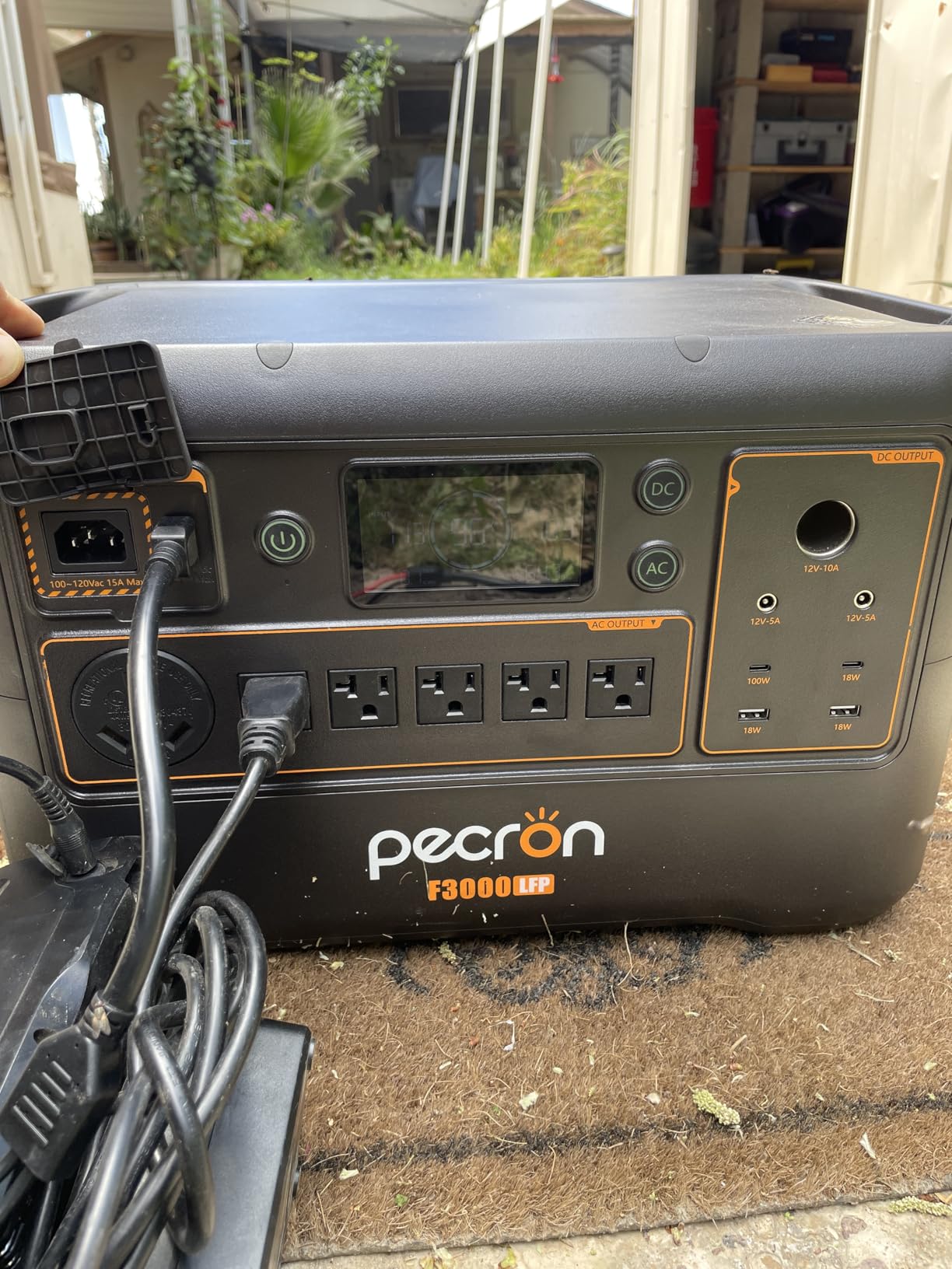 PECRON Portable Power Station F3000LFP, 3072Wh Solar Generator, 3600W LiFePO4 Battery Home Backup customer photo 1