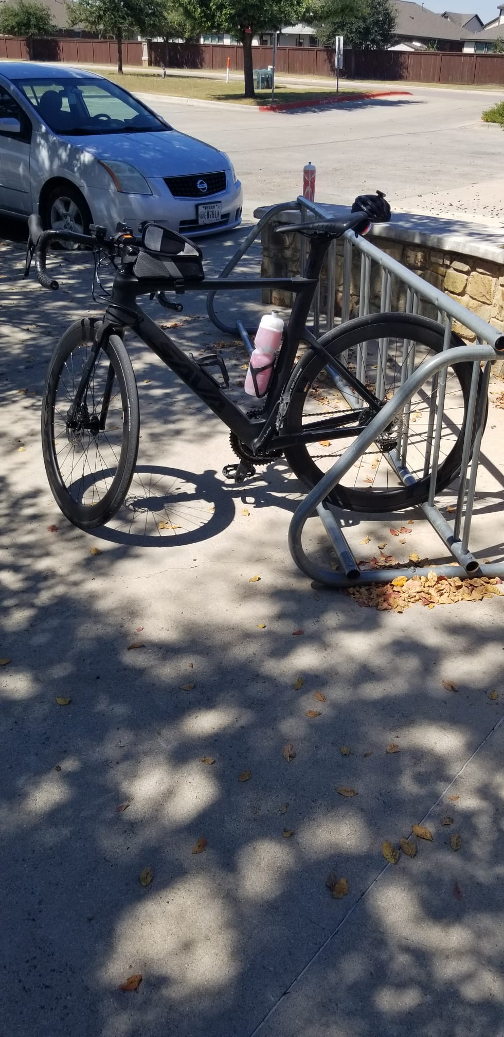 SAVADECK SLR7S Carbon Road Bike, T800 Carbon Fiber Frame Racing Bicycle with Shimano 105 R7120 24 Speed Groupset and Hydraulic Disc Brakes, Ultra-Light Carbon Bike customer photo 3
