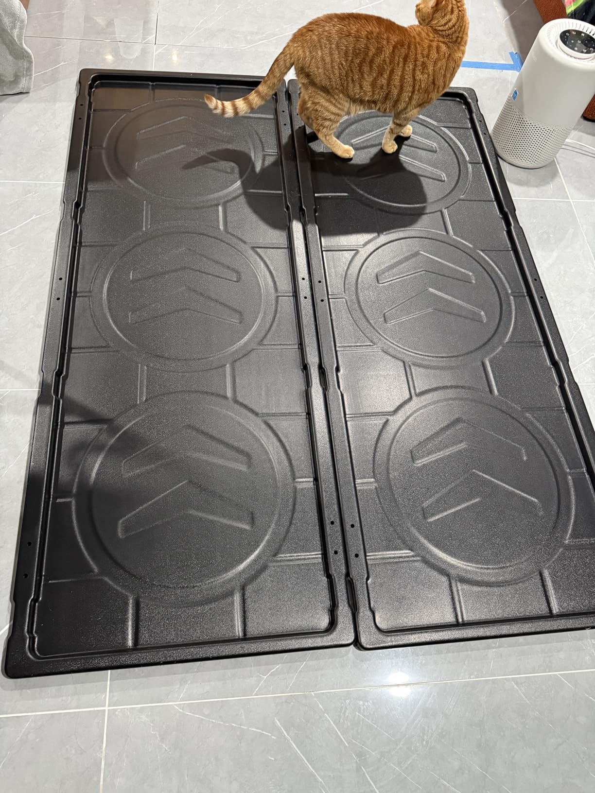 LECARDIO Heavy Duty Slide-Out Truck Bed Cargo Tray,Pull-Out Storage Organizer for Pickup Trucks,Fits 5'5