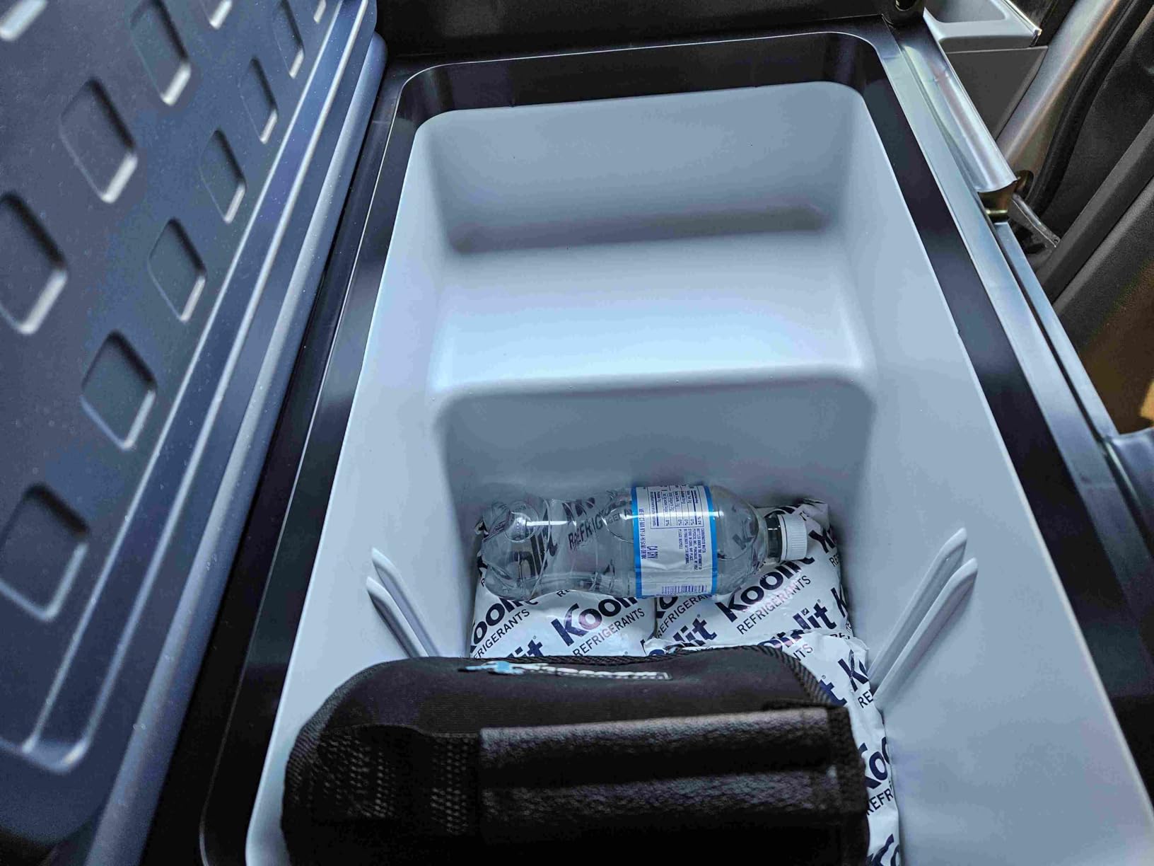 BODEGACOOLER 12 Volt Car Refrigerator, 53QT(50L) IPX4 Waterproof Electric Cooler, 31dB Ultra-Quiet Car Fridge APP Control with 12/24V DC 110-240V AC, -4℉~68℉, Portable for Truck RV Camping, Travel customer photo 2