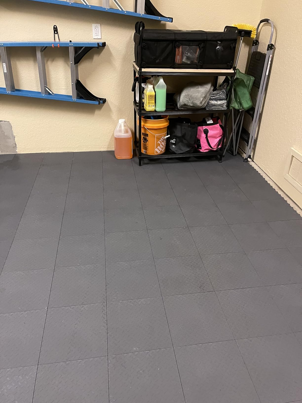 Garage Floor Tiles Interlocking Garage Flooring Tiles Pack of 48 Antislip Oil and Stain Resistant for Garages Shop Floors Basements 40000 LBS Load Capacity (Black, 12 inch x 12 inch, Non Drain Tiles) customer photo 1