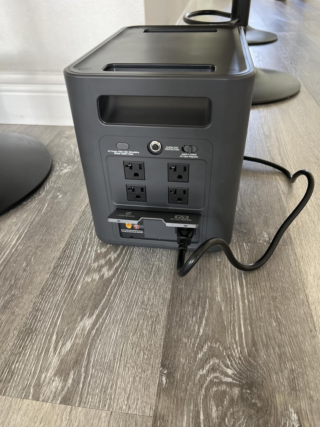 AFERIY Portable Power Station, 1024Wh LiFePO4 Solar Generator, 1800W(Peak 3600W) AC Output, Compact Lightweight Design, Fast Recharge for Home, Camping, RV, Outdoor Emergencies (Solar Panel Optional) customer photo 1