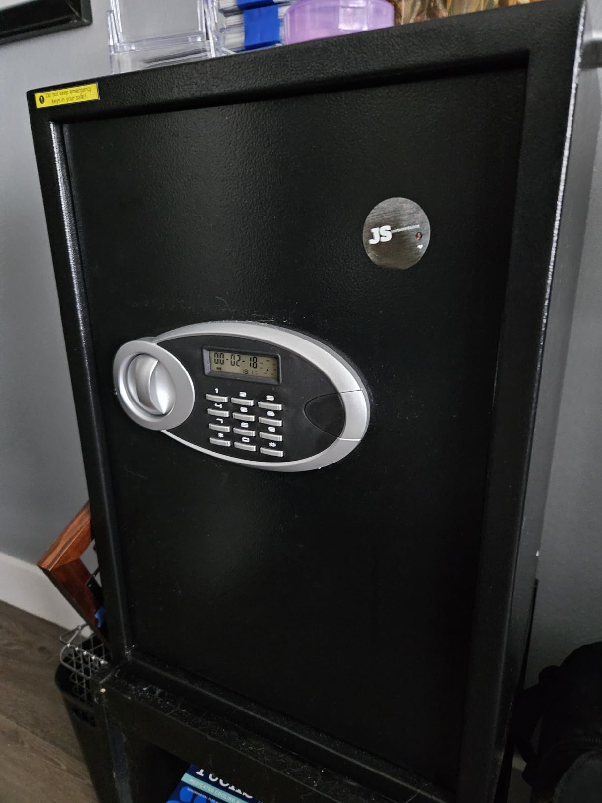 6.2 Cuft Large Fireproof Safe for Home Documents, Digital Security Personal Safety Box with Programmable Keypad, Spare Keys and 3 Removable Shelf, Anti-Theft Fire Safe Box for Money Firearm Medicine customer photo 1