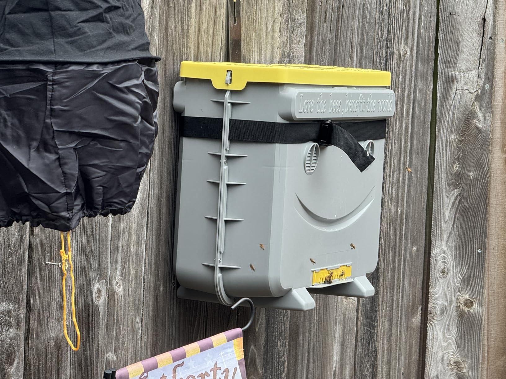 5-Frame Swarm Catcher Beehive Bee Colony Trap Hive Sliding Frame Design, Universal Compatibility with Langstroth Dadant UK, 48L Hive for Beekeepers (No Frames Included) customer photo 2