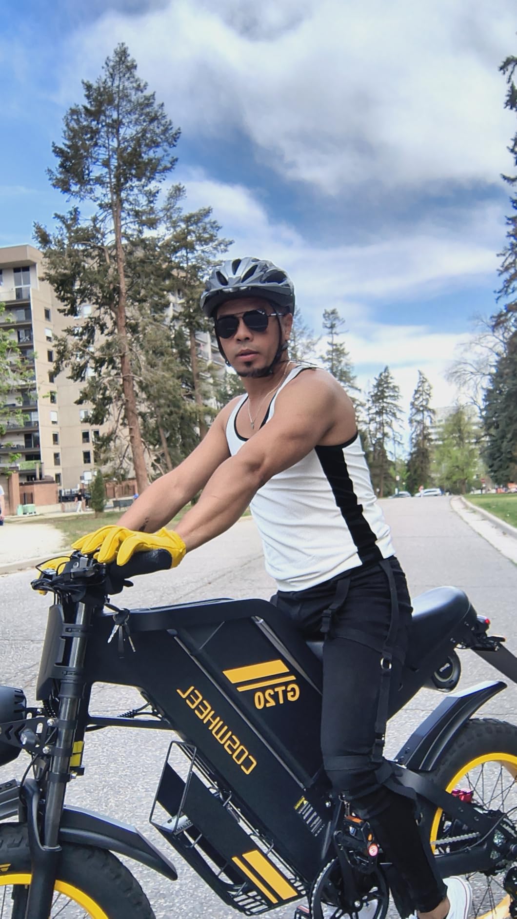 COSWHEEL Electric Bike for Adults, 2000/4000W Peak Motor Electric Motorcycle, 48/60VBattery, up to 32/40/45MPH Off Road Electric Bike, 20