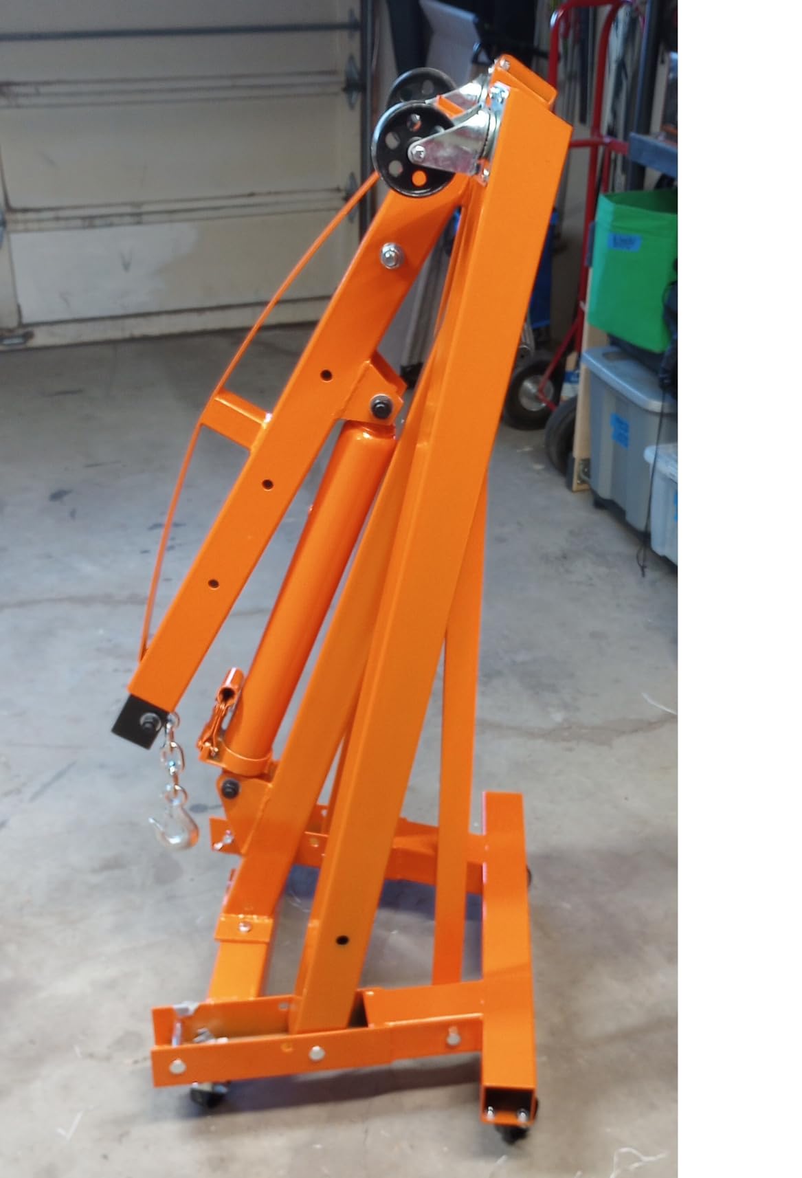 Hydraulic Engine Hoist 2 Ton, Cherry Picker Shop Crane with 6 Casters and Telescopic Boom, 4400 Lbs Heavy Duty Engine Hoist Crane Lift for Garage, Workshop, Automotive Repair, Black customer photo 1