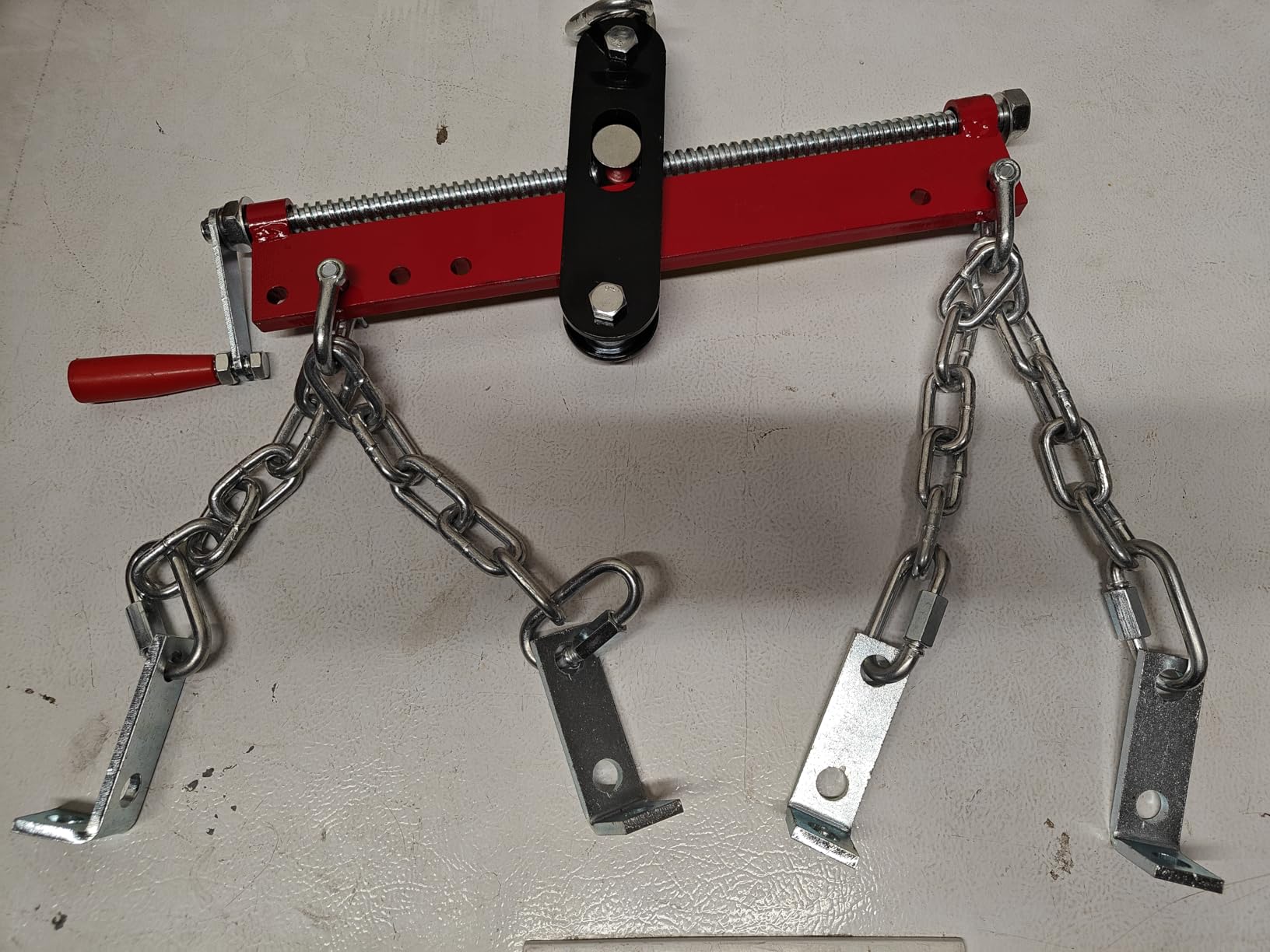GarveeTech Cherry Picker Engine Hoist, Folding Engine Crane, 2 Ton 4400lb Engine Hoist Lift, Heavy Duty Hydraulic Engine Shop Crane with 6 Casters, Telescopic Boom Hitch, Black customer photo 1