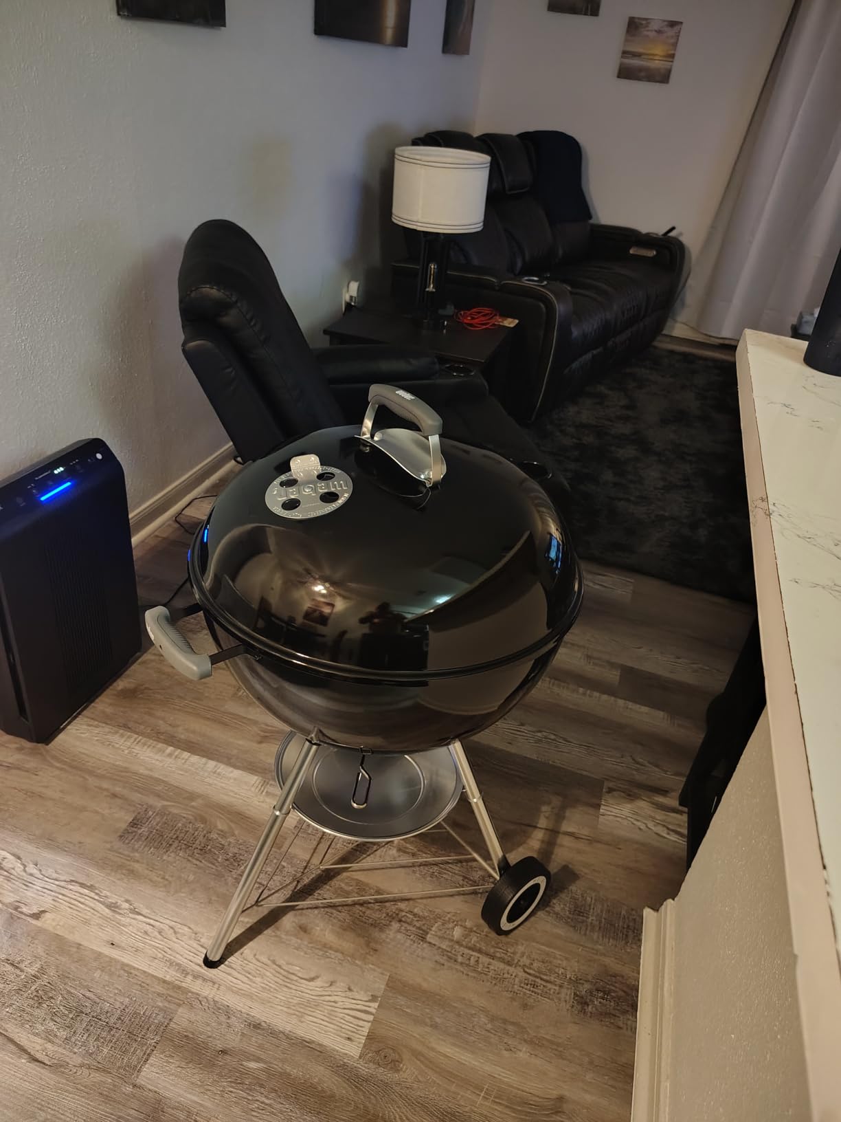 Weber Original Kettle Charcoal Grill, 22-Inch, Black customer photo 1