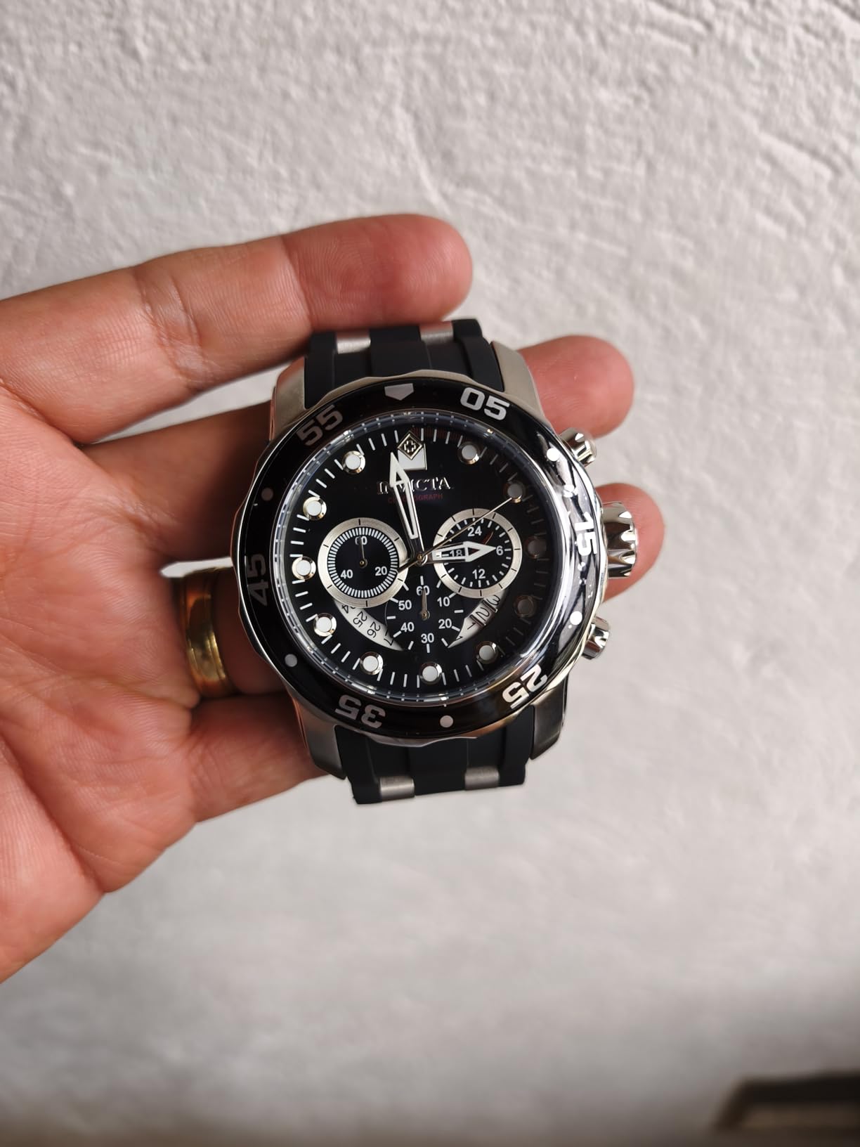 Invicta Men's Pro Diver Stainless Steel Quartz Watch customer photo 2