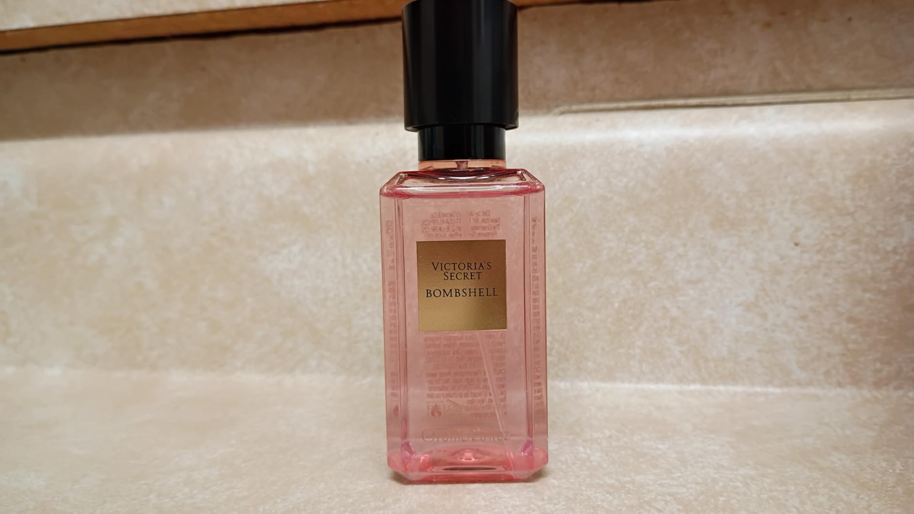 Victoria's Secret Bombshell Mini Fragrance Mist, Notes of Purple Passion Fruit, Shangri-La Peony & Vanilla Orchid, Travel Size Body Spray for Women (2.5 oz) customer photo 1