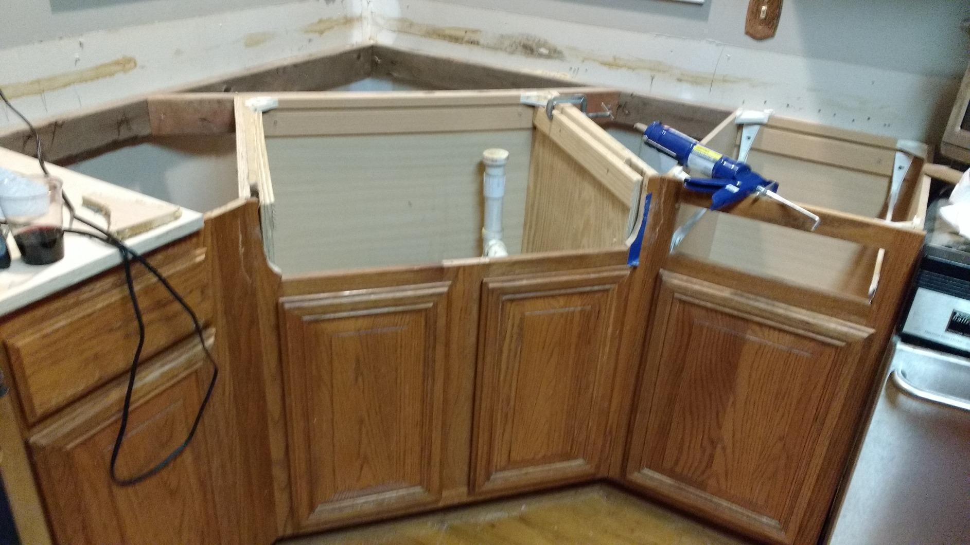 KOHLER Whitehaven 35-1/2