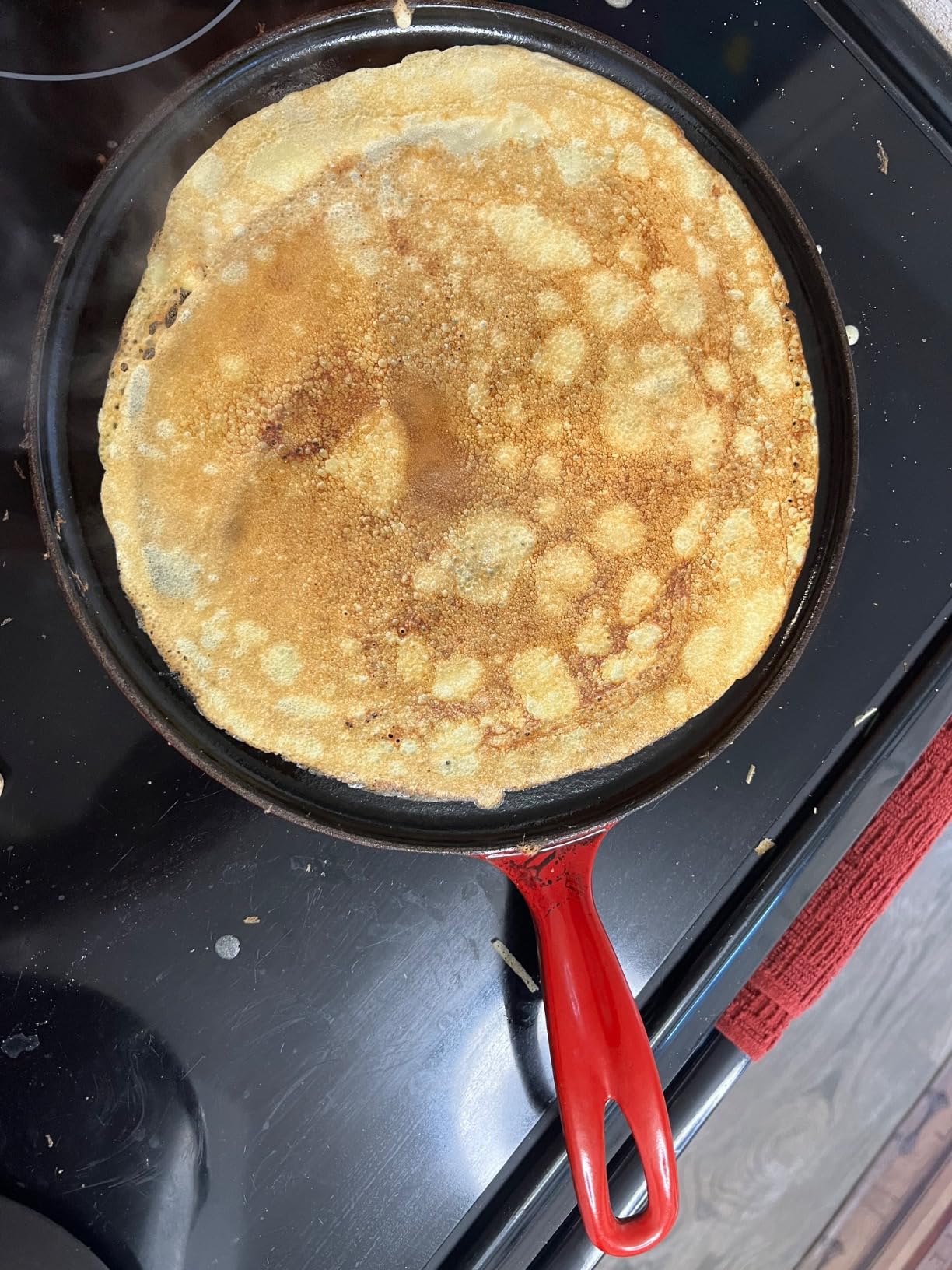 Le Creuset Enameled Cast Iron Traditional Round Crepe Pan, 10.25