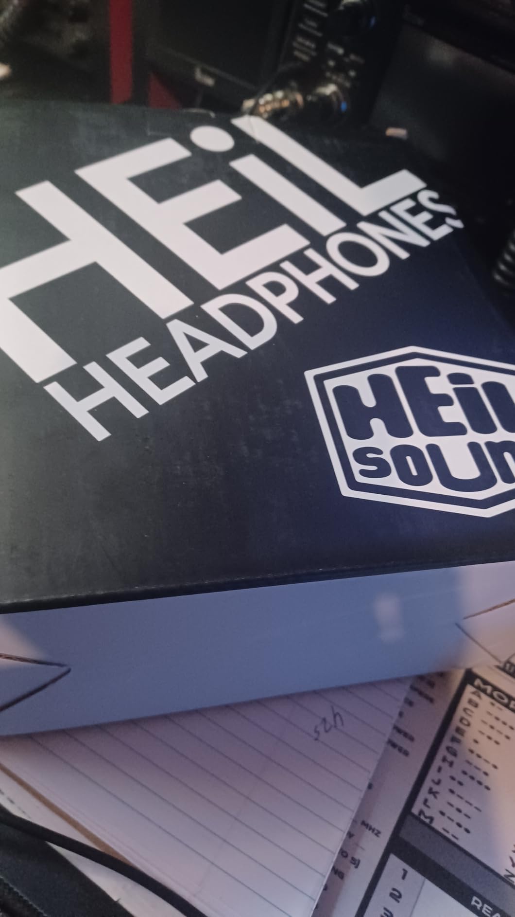Heil Sound Pro Set 3 Studio Headphones with Closed Back for Studio Audio, Podcast, and Broadcast customer photo 2