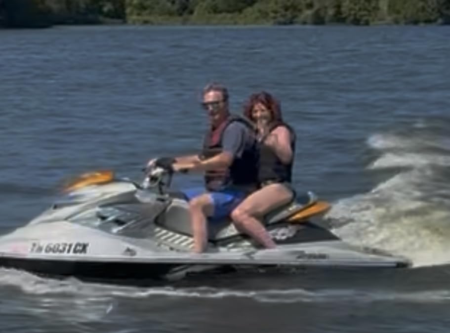 O'Brien Impulse Women's Life Jacket, US Coast Guard Approved, for Boating, Skiing, Surfing, PWC customer photo 1