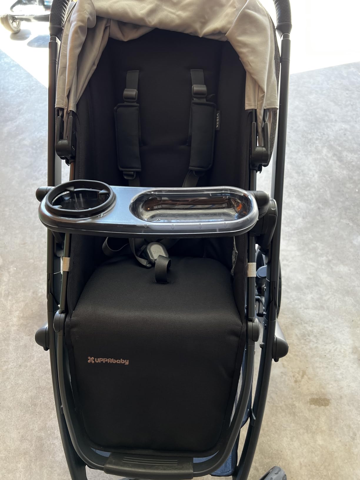 UPPAbaby Snack Tray for Vista, Cruz, RumbleSeat / Quick Attachment / Folds with Stroller customer photo 1