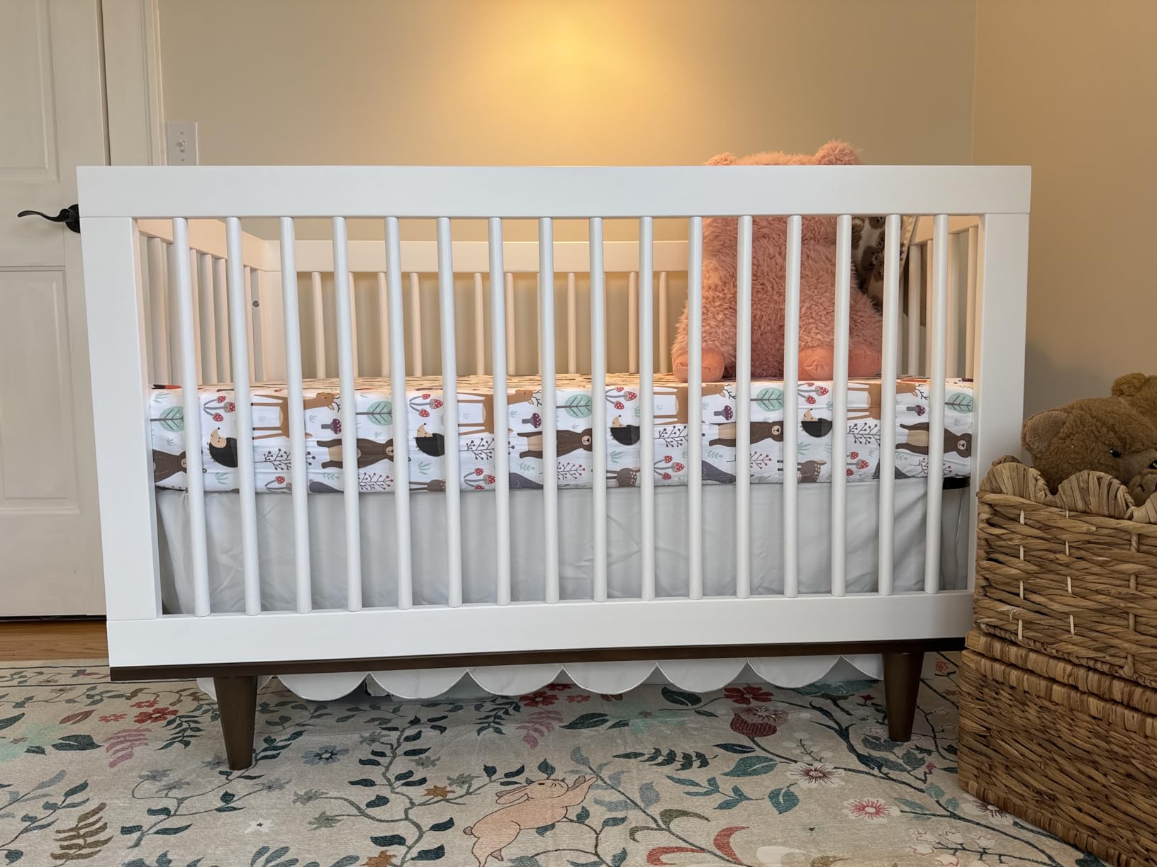 Babyletto Gelato 4-in-1 Convertible Baby Crib with Wooden Toddler Bed, Daybed & Full-Size Bed Conversion - GREENGUARD Gold Certified - 4 Adjustable Mattress Heights - Washed Natural & White customer photo 1