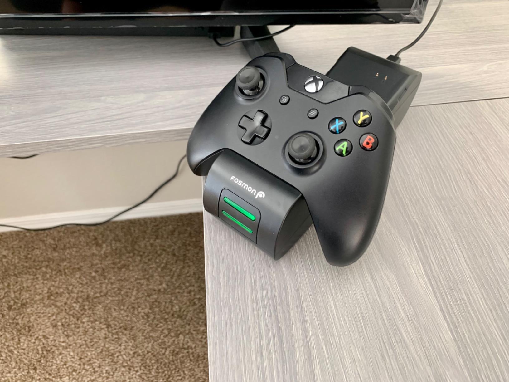 Fosmon Fast Charging Xbox Controller Charger Station for Xbox Series X|S, Xbox One, Elite, Core w/ 2X 5280mWh Rechargeable Battery Packs, 4 Covers & Dock Stand customer photo 1