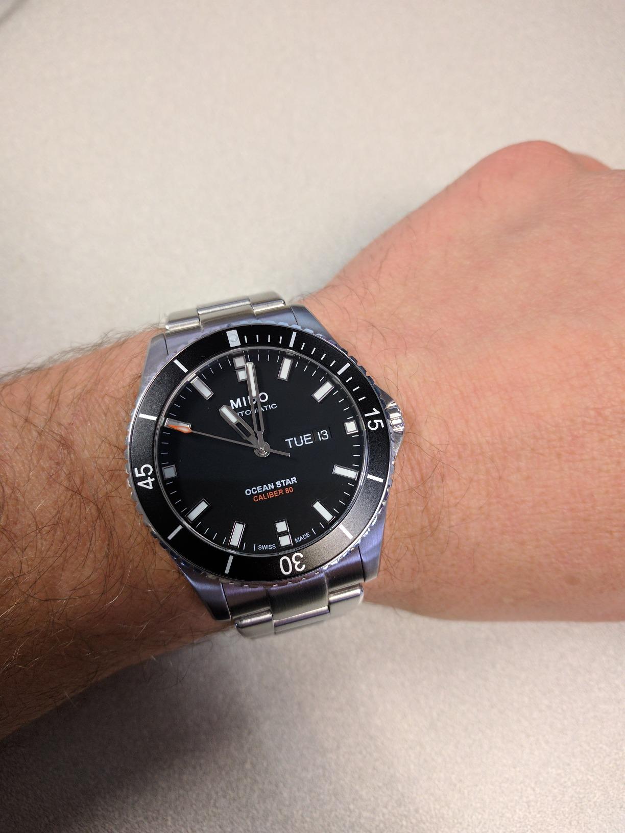 MIDO Ocean Star 200 - Swiss Automatic Watch for Men - 42.5mm Stainless Steel Case - Day/Date Calendar - Rotating Bezel - 200m Water Resistance customer photo 2