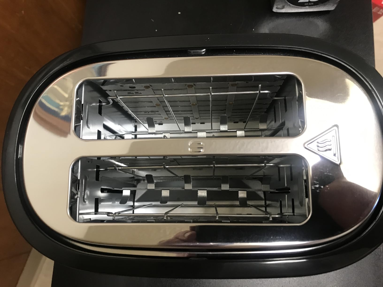 Hamilton Beach 2 Slice Extra Wide Slot Toaster with Bagel & Defrost Settings, Shade Selector with 7 Browning Levels, Toast Boost, Auto Shutoff, Black & Stainless Steel (22633) customer photo 2