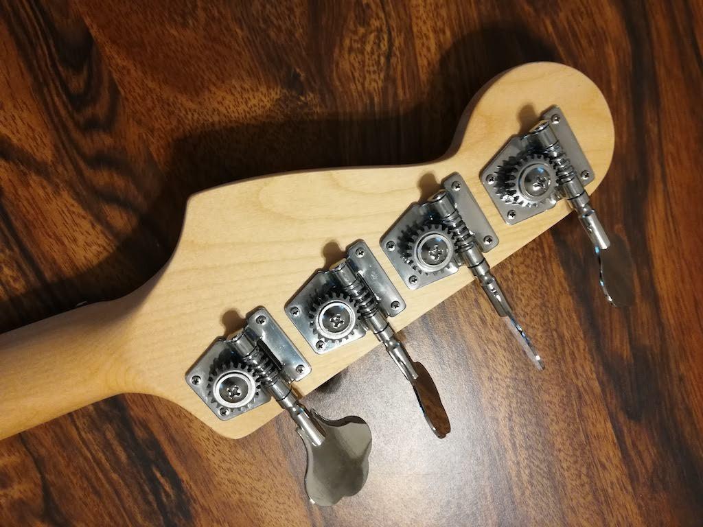 Glarry Electric Bass Guitar Full Size 4 String Rosewood Basswood Fire Style Exquisite Burning Bass (Sunset) customer photo 1