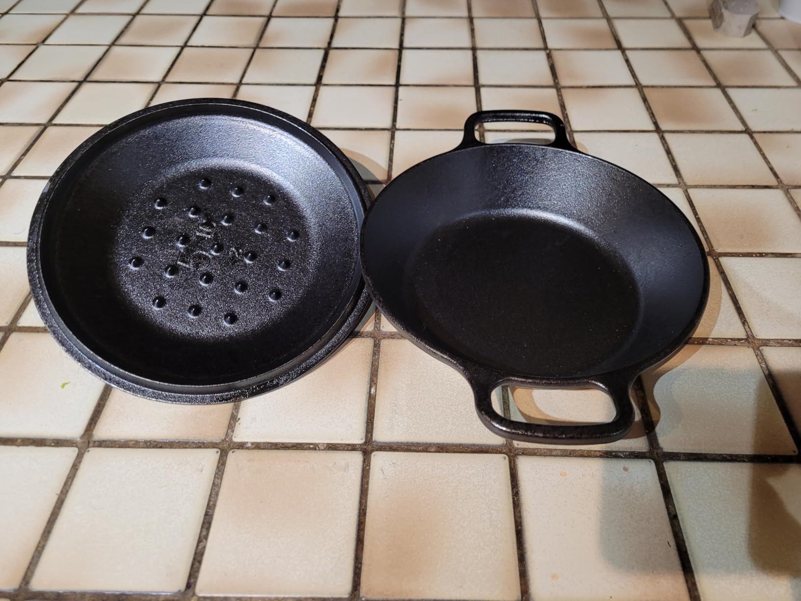 Lodge Seasoned Cast Iron Dual Handle Pan 8 Inch - Cast Iron Frying Pan - Even Heat Distribution - Oven & Stovetop Safe - PFAS-Free, Non-Toxic Cookware customer photo 1