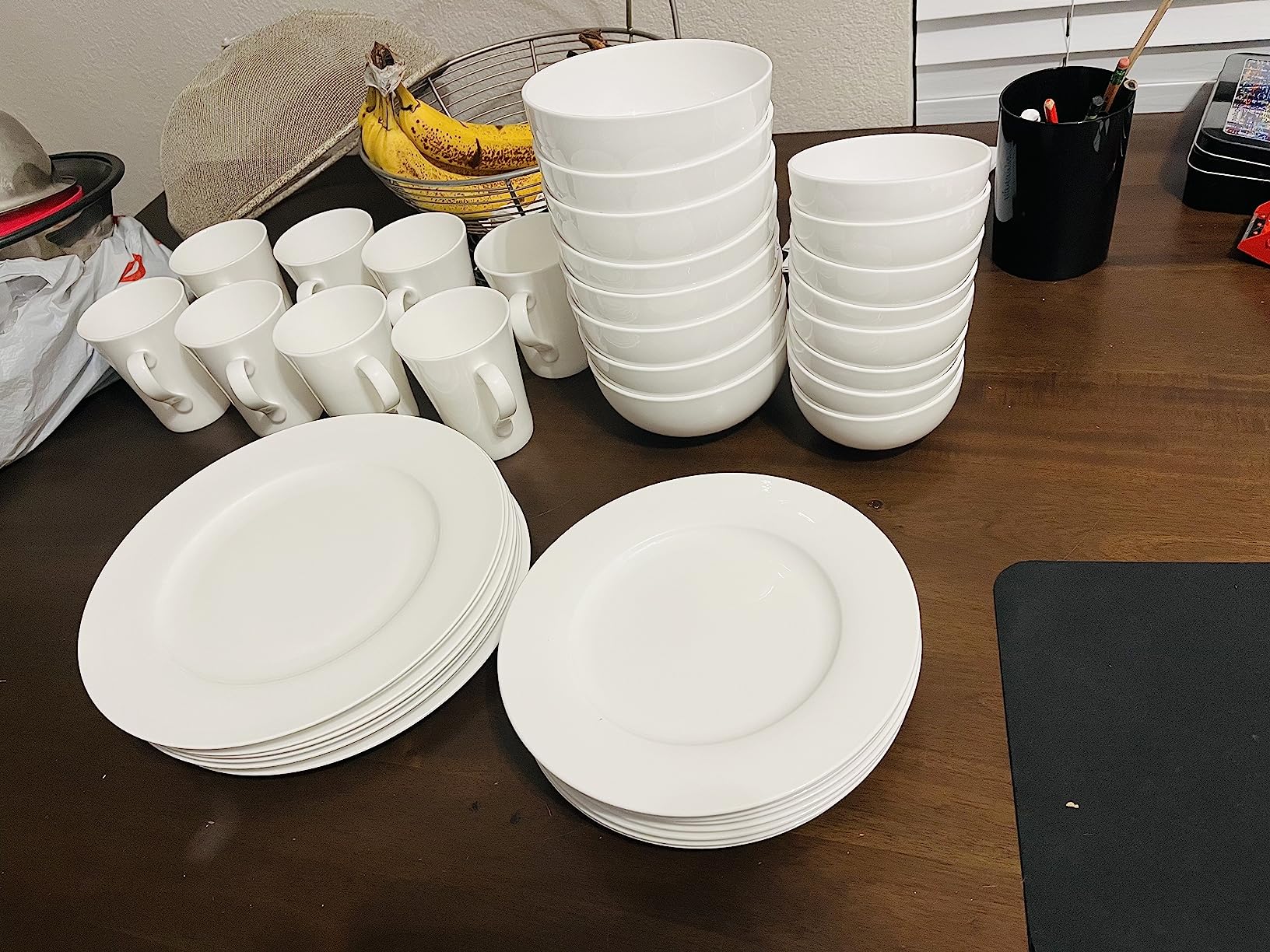 Mikasa Delray 40-Piece Bone China Dinnerware Set, White Round Dishes for 8 - Dinner Plates, Salad Plates, Cereal Bowls, Fruit Bowls and Mugs customer photo 2
