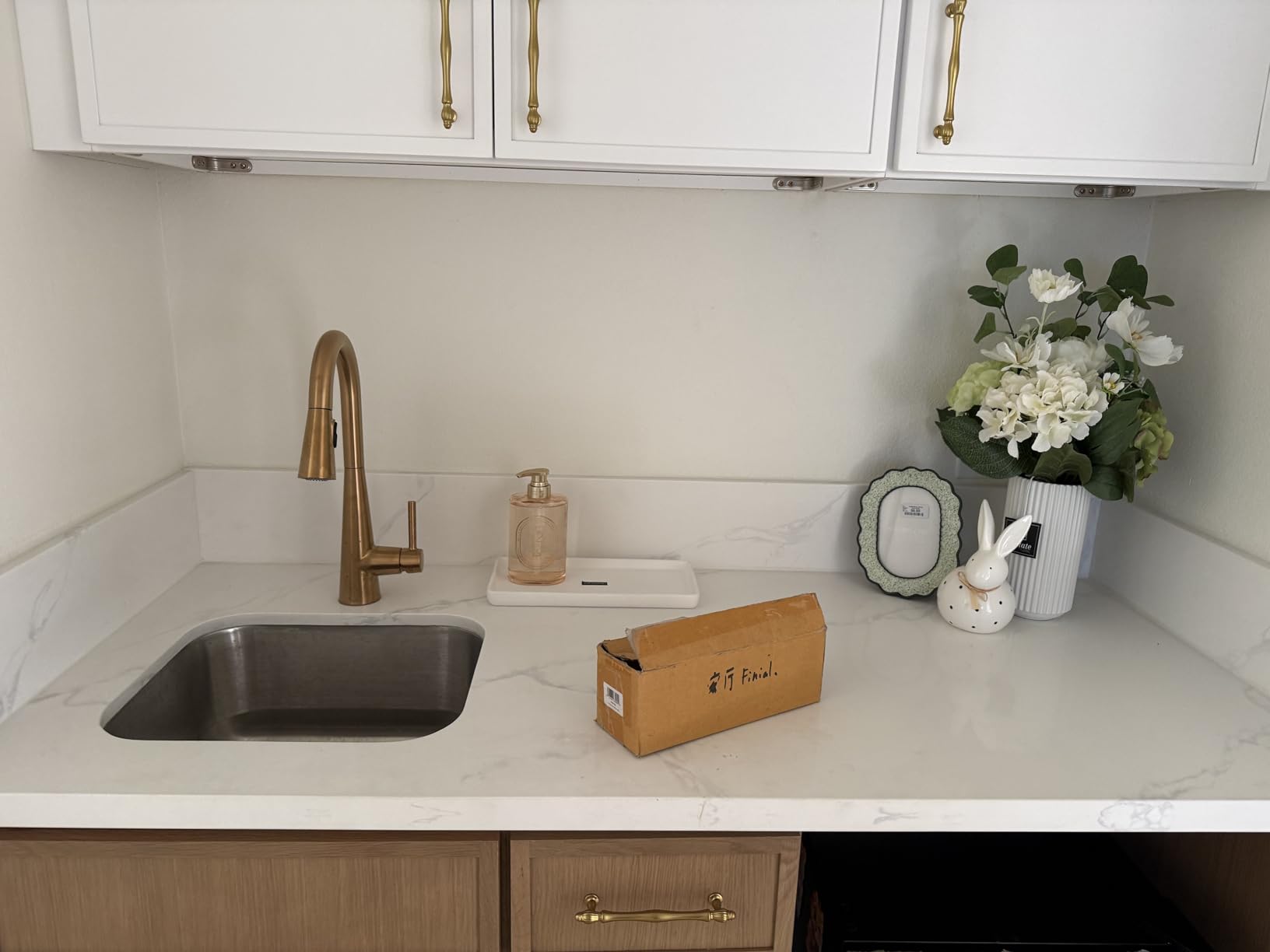 Moen Sleek Spot Resist Stainless Motionsense Wave Sensor Touchless One-Handle High Arc Pulldown Modern Kitchen Faucet Featuring Power Clean, 7864EWSRS customer photo 2