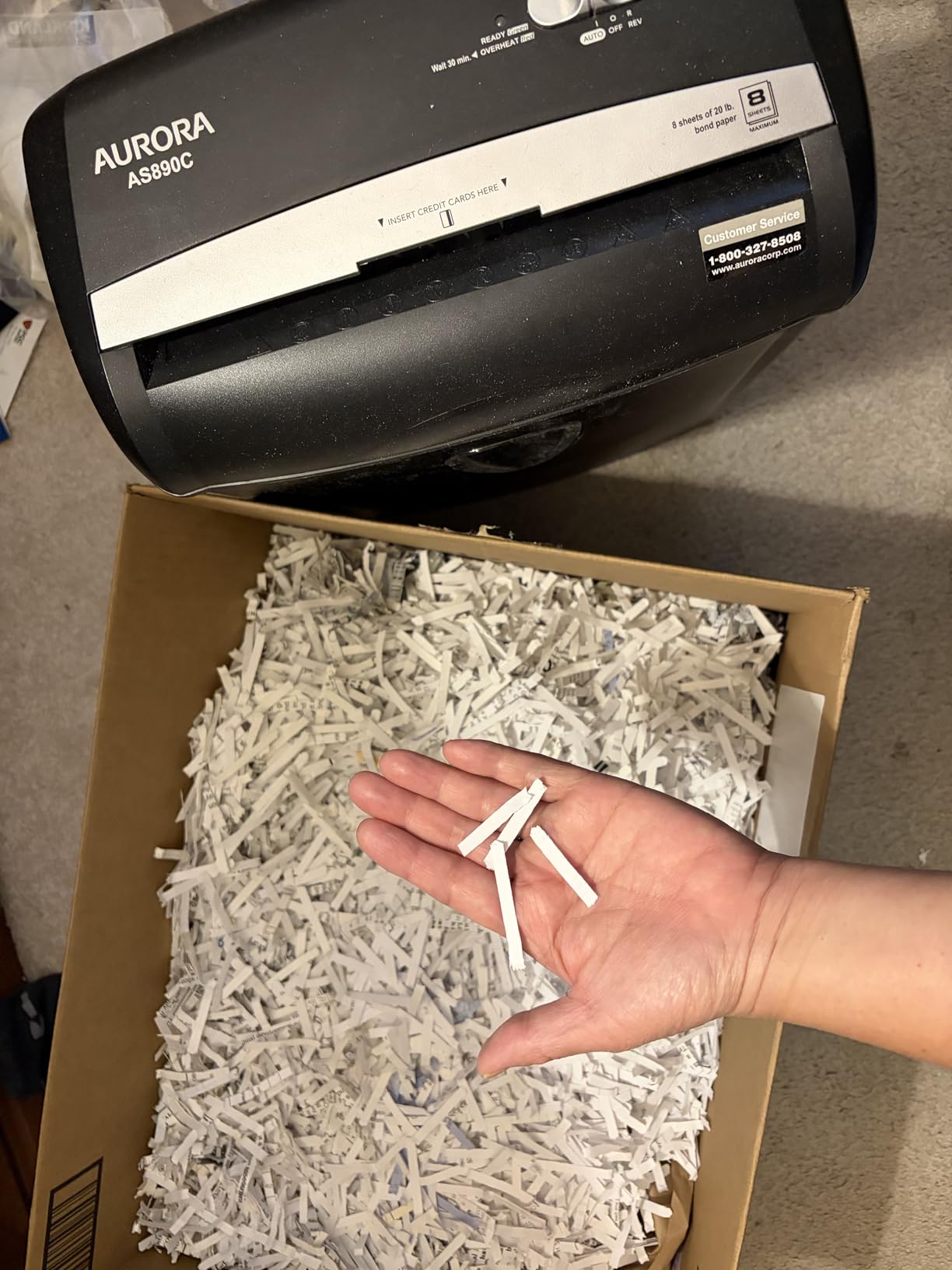 Aurora AU1230XA Anti-Jam 12-Sheet Crosscut Paper and Credit Card Shredder with 5.2-Gallon Wastebasket customer photo 2