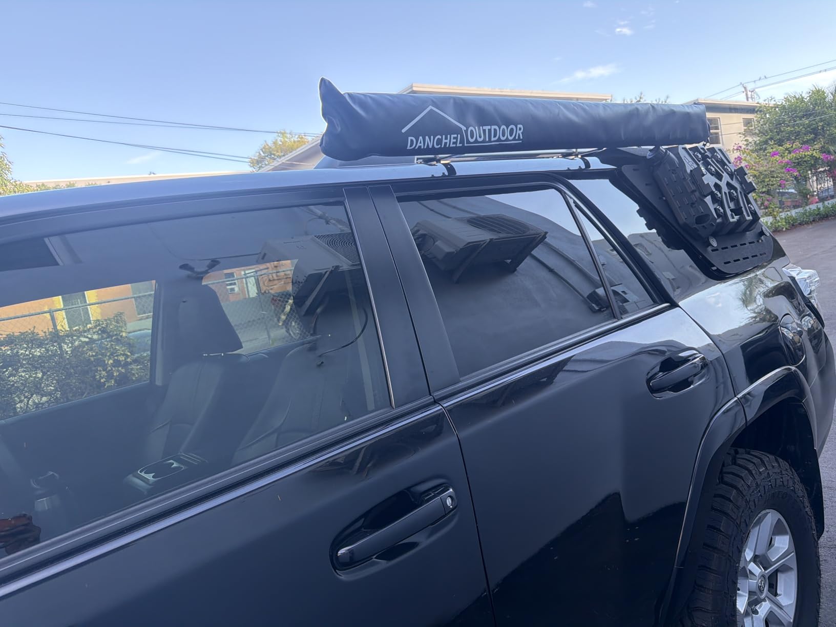 DANCHEL OUTDOOR Car Awning 6.5x8.2ft Roof Rack Pull-Out Sun Shelter Canopy, Waterproof 4x4 Vehicle Side Overland Awning Camping, Gray customer photo 1