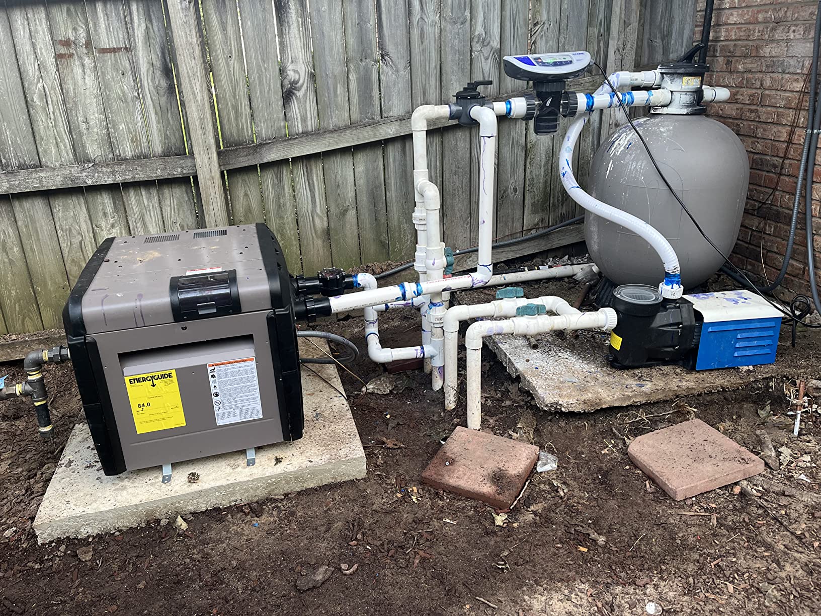 Hayward W3H250FDN Universal H-Series 250,000 BTU Natural Gas Pool Heater for Inground Pools customer photo 1