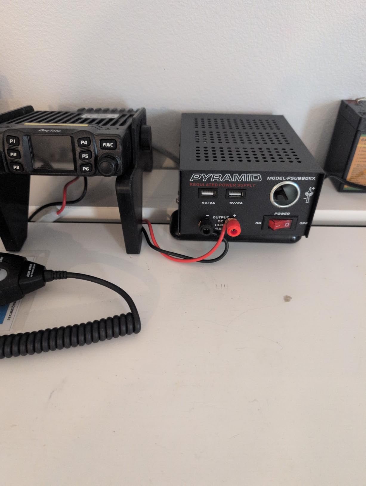 Pyramid PSU990KX Universal Compact Bench Power Supply - 7 Amp Regulated Home Lab Benchtop AC-DC Converter Power Supply for CB Radio, HAM w/ 13.8 Volt DC 120V AC Supply, Dual USB, Cigarette Lighter customer photo 1